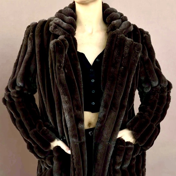 NWT WeWoreWhat Faux Fur Double-Breasted Blazer Coat, Dark Brown, Size XL - Picture 13 of 15